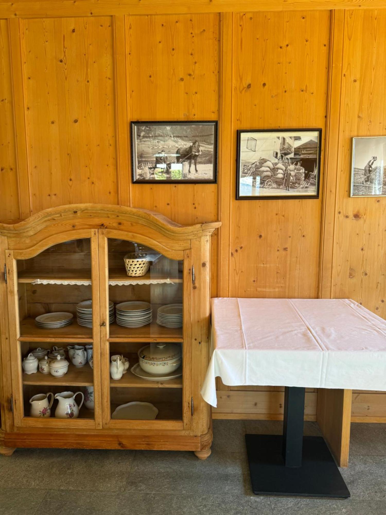 Ustreia Orta Bed and Breakfast Lohn Εξωτερικό φωτογραφία